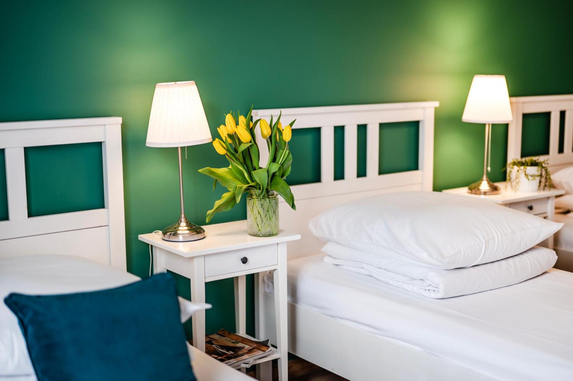 Palermo Moxy Te&Am Cracow Apartment Krakow Bagian luar foto